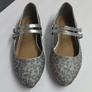 Torrid Leopard Silver Patent Glitter Mary Jane Buckle Shoes Size 10.5 Wide